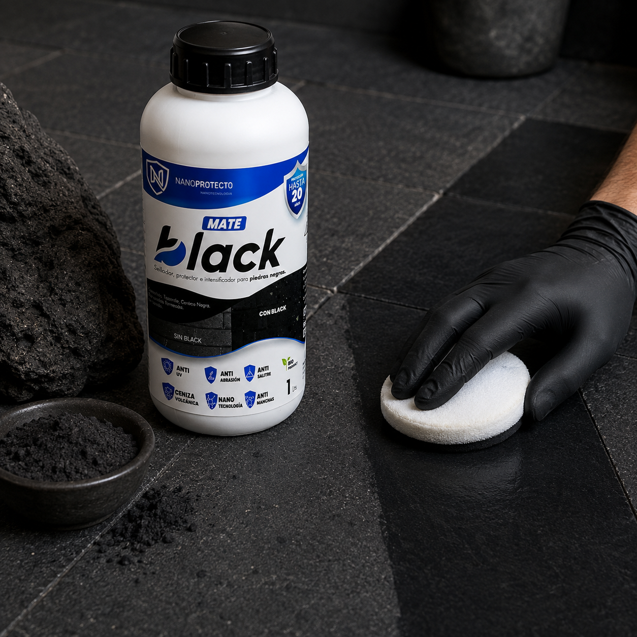Aplicación de Black Mate sobre piedra negra
