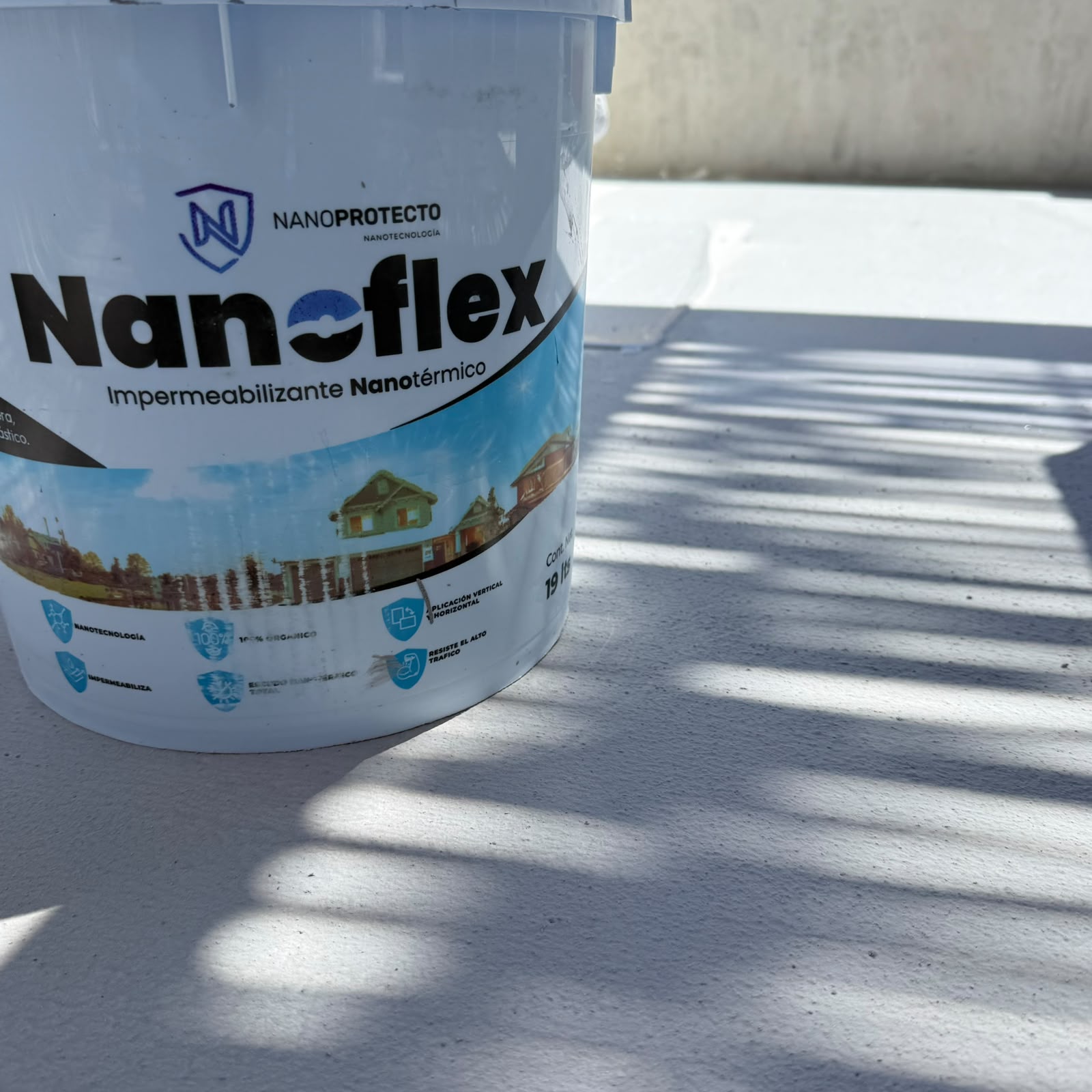 Nanoflex en obra con Nanoflex Color